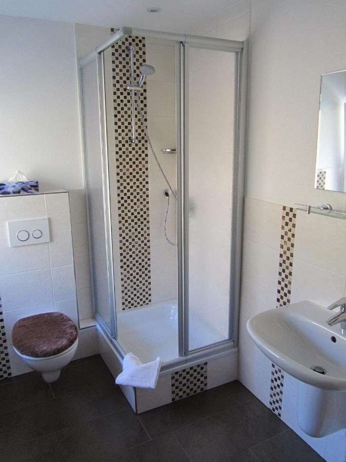Pension Haus Waldfrieden, Meinecardplus Inklusive ヴィリンゲン 部屋 写真
