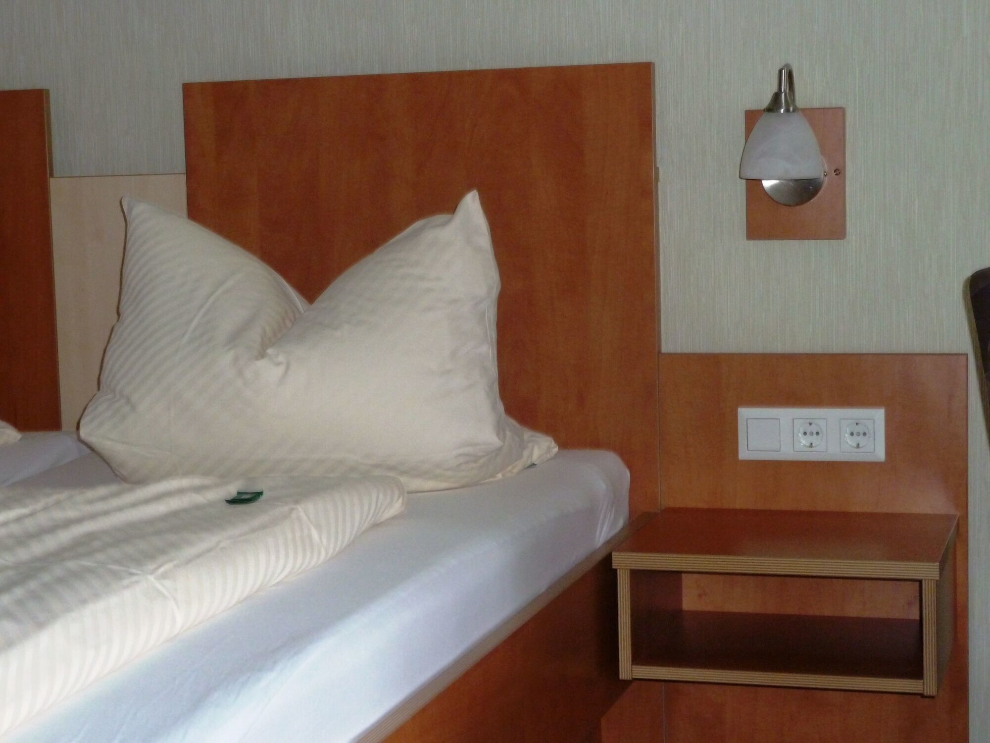 Pension Haus Waldfrieden, Meinecardplus Inklusive ヴィリンゲン エクステリア 写真